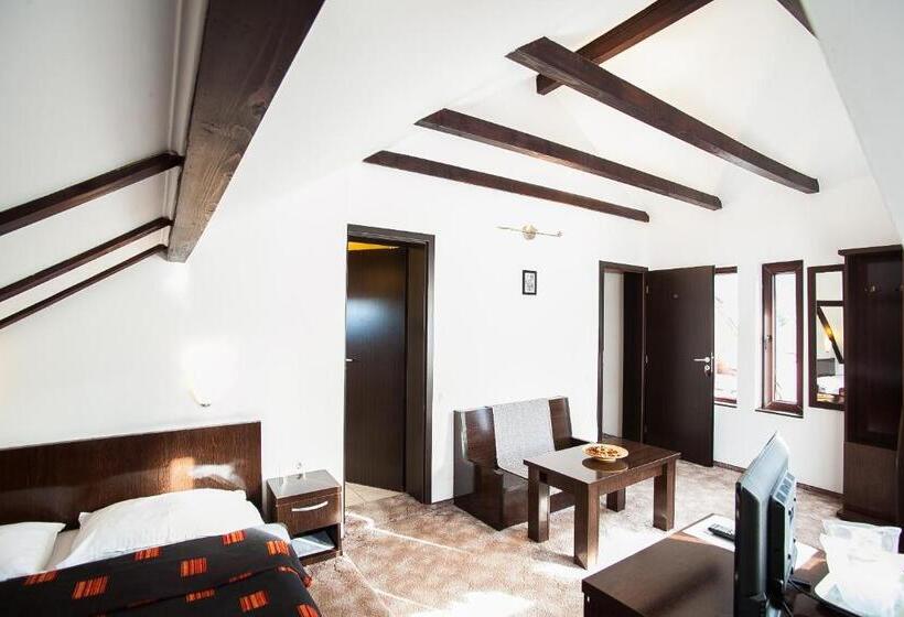 Quarto standart vista jardim, Casa Thomas Bran