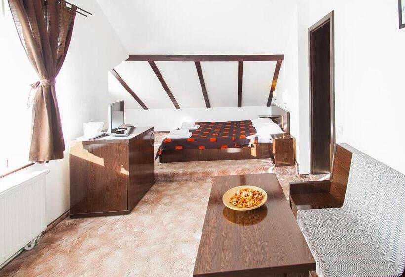 Quarto standart vista jardim, Casa Thomas Bran