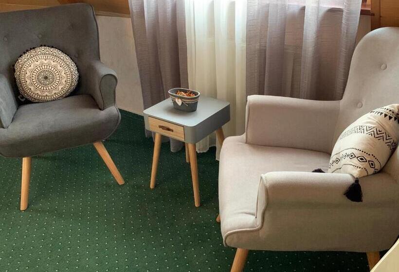 غرفة ديلوكس, Rebstöckel