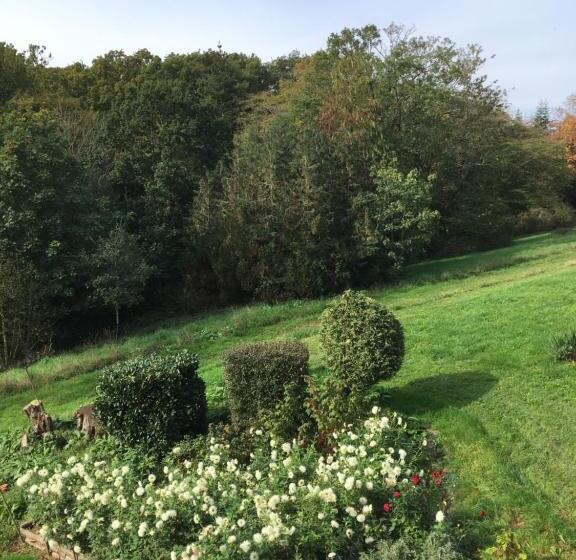 חדר סטנדרט, Château De La Ville Huë