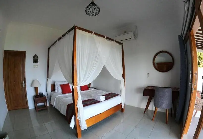 Villa 1 Camera da Letto Vista Mare, Mirabelle Joglo Village