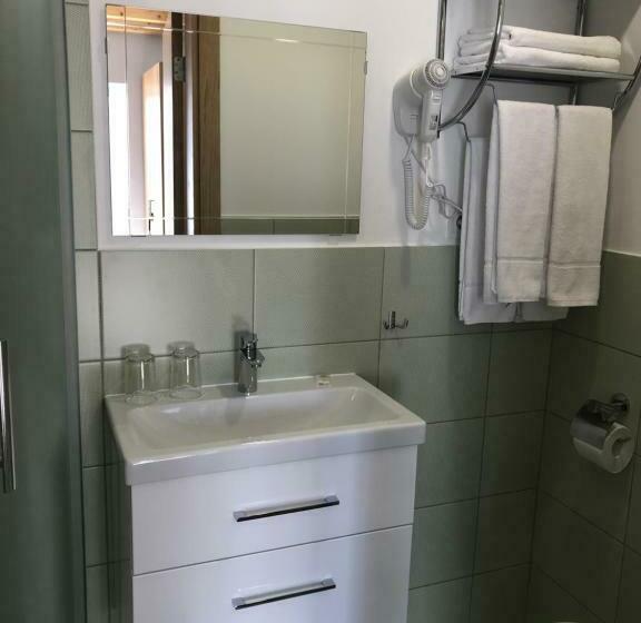 بانگلوی سوپریور, Villa Vanilla