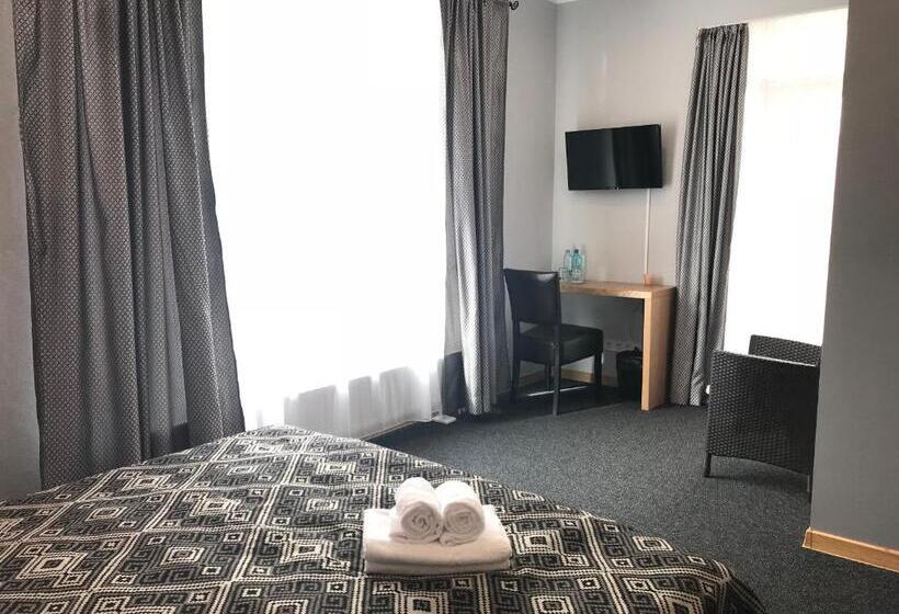 اتاق استاندارد با بالکن, Villa Vanilla