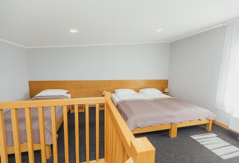 بانگلوی سوپریور, Villa Vanilla