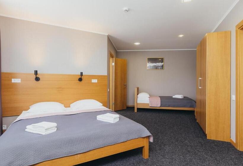 اتاق راحتی سه تخته, Villa Vanilla