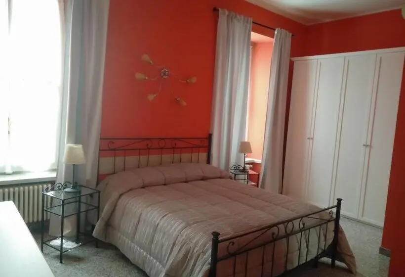 Standard Neljän Hengen Huone, Villa Lorenzo