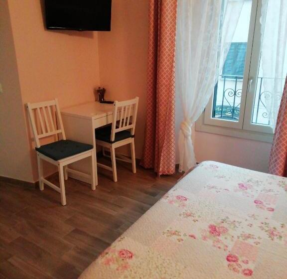 舒适三人间, El Doorado