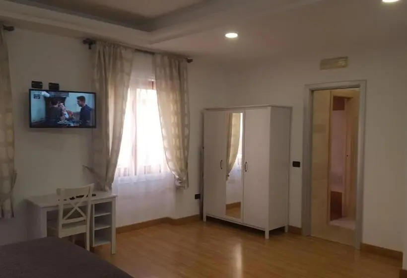 スタンダード４人部屋, Camere Santa Rita