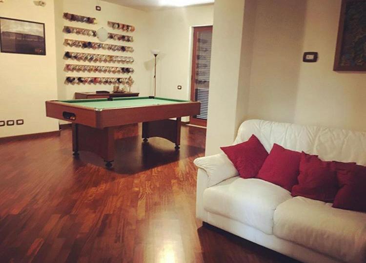 Номер Стандарт, Dino S B&b