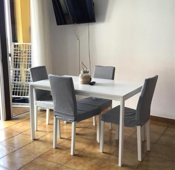 オーシャンビューファミリールーム, Apartamentos Playamar