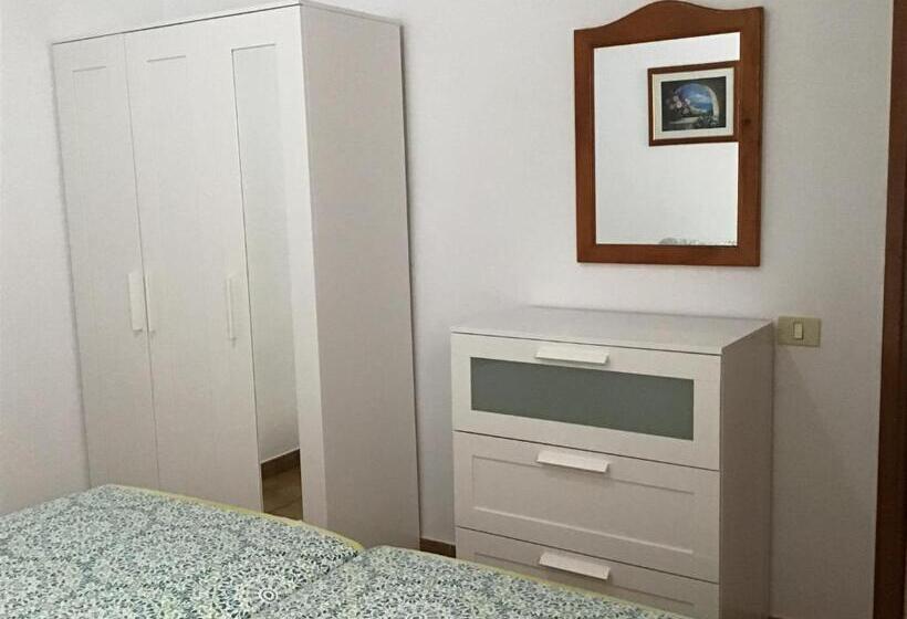 オーシャンビューファミリールーム, Apartamentos Playamar