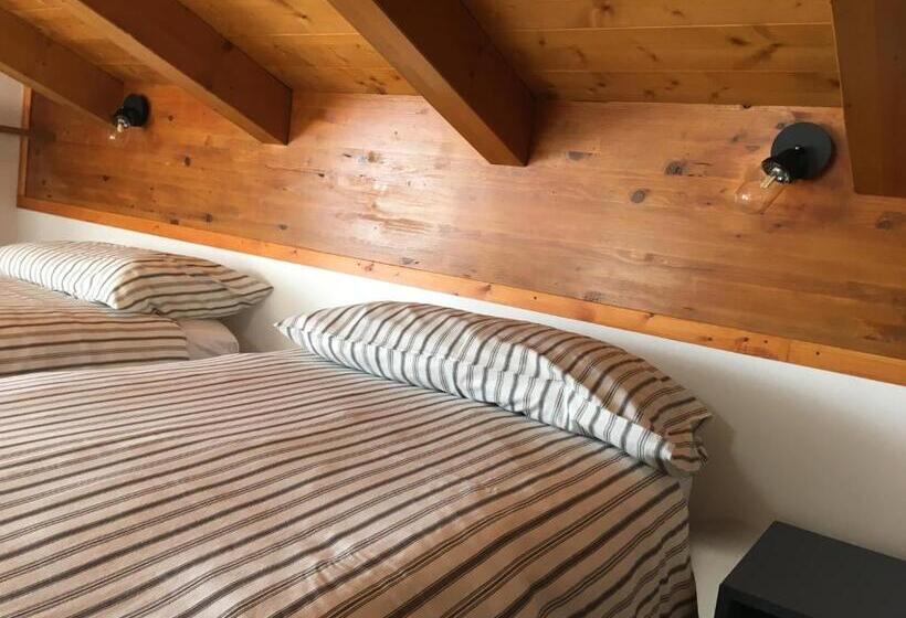 سوییت, Casa Dany