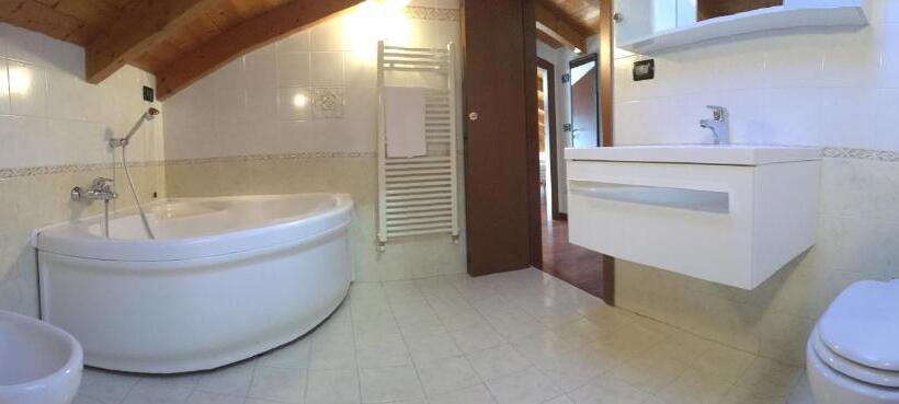 スイート, Casa Dany