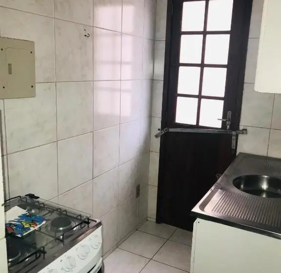 エコノミー4人部屋, Pousada Villa Garcia Residencial