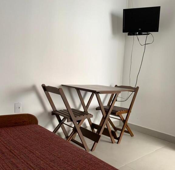 חדר סטנדרט עם טרסה, Pousada Villa Garcia   Residencial