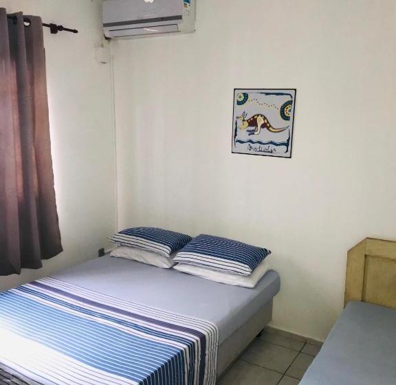 חדר אקונומי לארבעה, Pousada Villa Garcia   Residencial