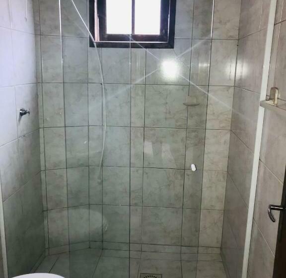 חדר אקונומי לארבעה, Pousada Villa Garcia   Residencial