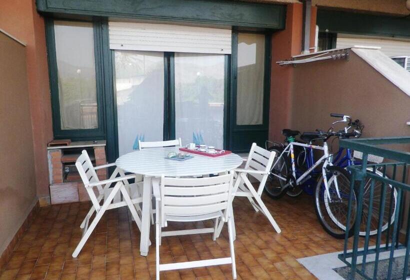 1베드룸 아파트 1층, Pietre Nere