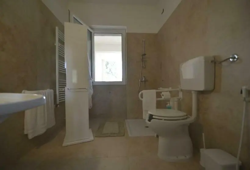 身障者適用スタンダードルーム, B&b Dei Ciclopi