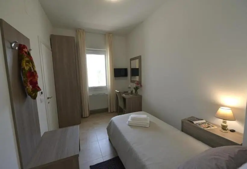 スタンダードシングルルーム, B&b Dei Ciclopi