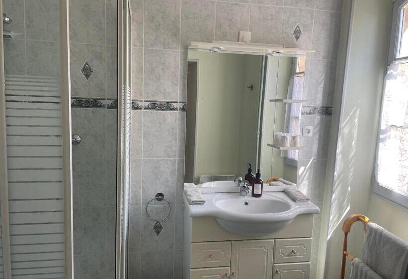 غرفة قياسية, Maison D Hotes Le Val D Aleth