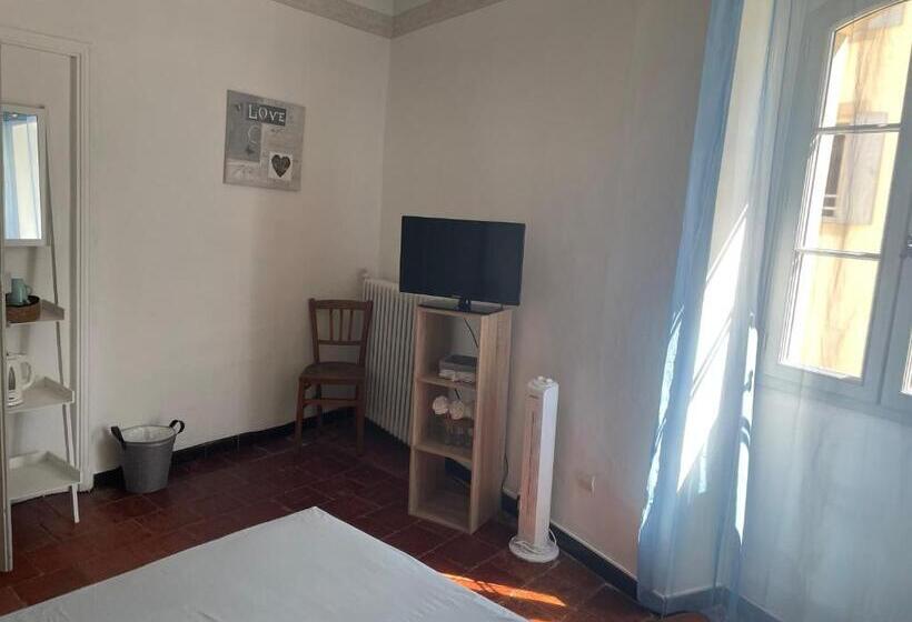 غرفة قياسية مع حمام خارجي, Maison D Hotes Le Val D Aleth