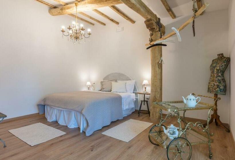 اتاق لوکس, Agriturismo I Giardini Di Ararat