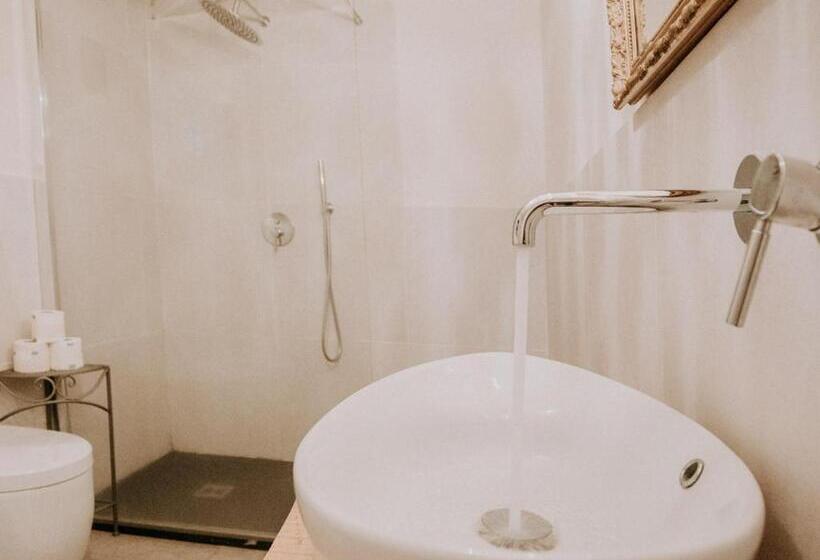 اتاق لوکس, Agriturismo I Giardini Di Ararat