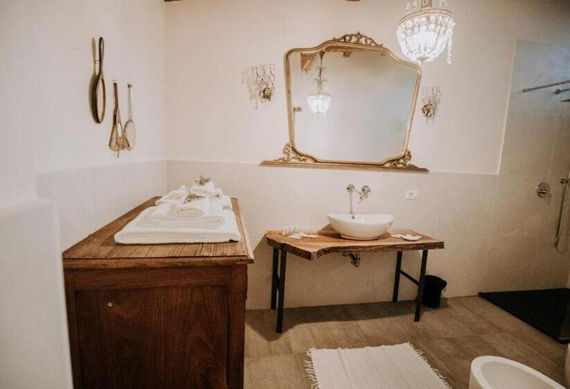 اتاق لوکس, Agriturismo I Giardini Di Ararat