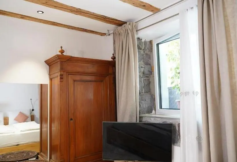 Standard room with outdoor bath, Gardar Studio Fox