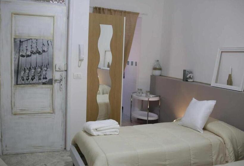 수피리어 트리플 룸, Le Dimore Degli Artisti