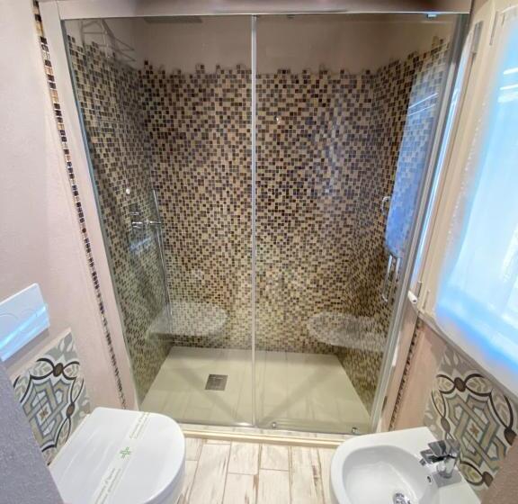 غرفة ديلوكس مطلّة علي البحر, Madüneta 5 Terre