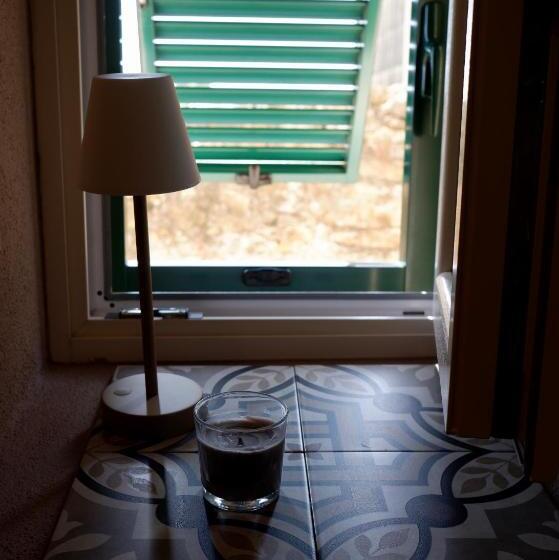 غرفة ديلوكس مطلّة علي البحر, Madüneta 5 Terre