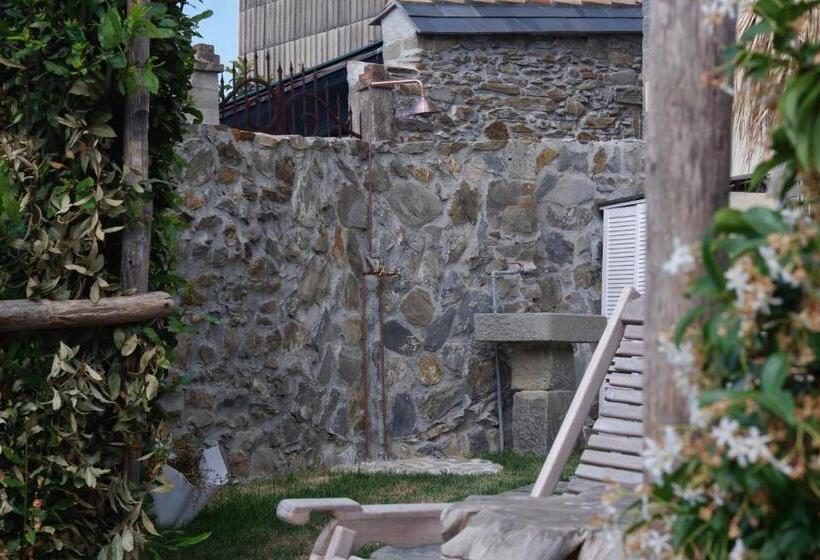 غرفة قياسية, Madüneta 5 Terre