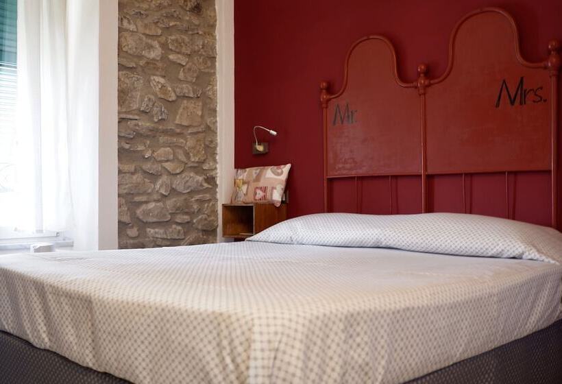 غرفة قياسية, Madüneta 5 Terre