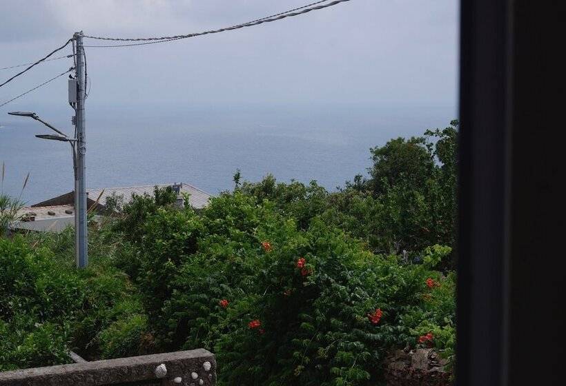 غرفة قياسية, Madüneta 5 Terre