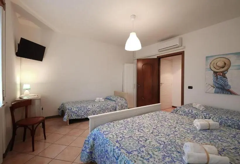 スタンダード４人部屋, Ingarda Rooms