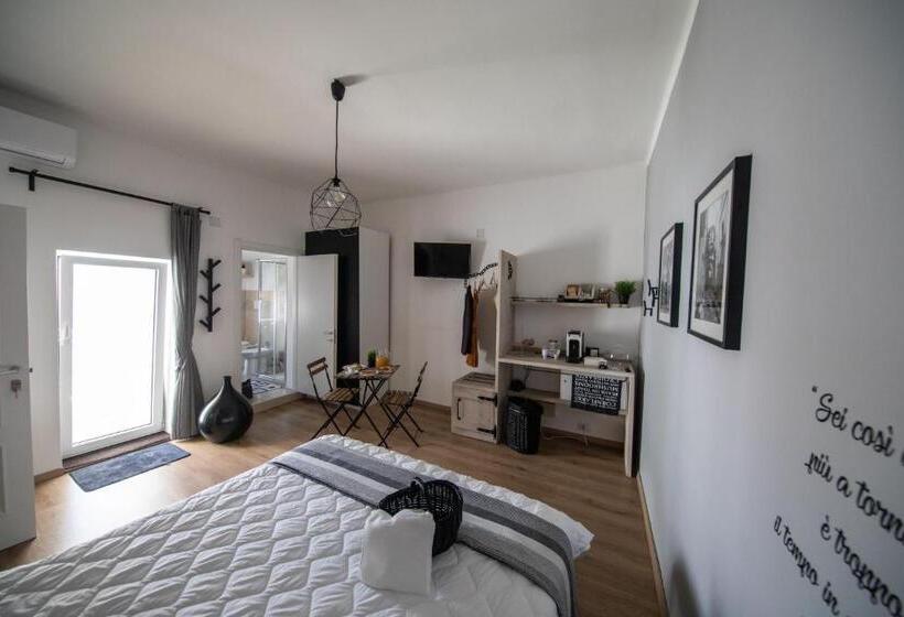 Номер Стандарт, Pietrachiara