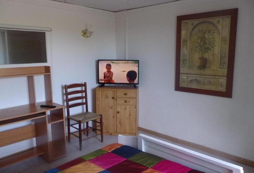 スタンダードルーム, Auberge Des Garrigues