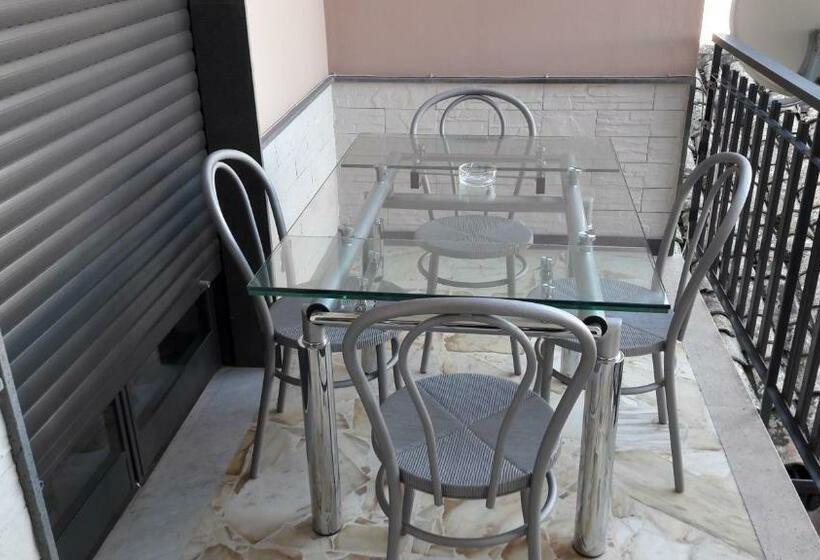 חדר סטנדרט לארבעה, La Suite Del Vulcano