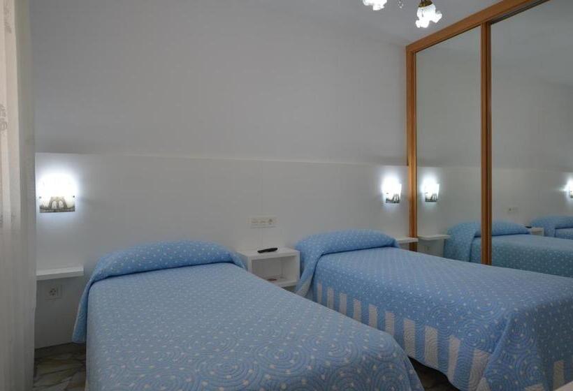 Номер Стандарт, Pension Asun Sanxenxo