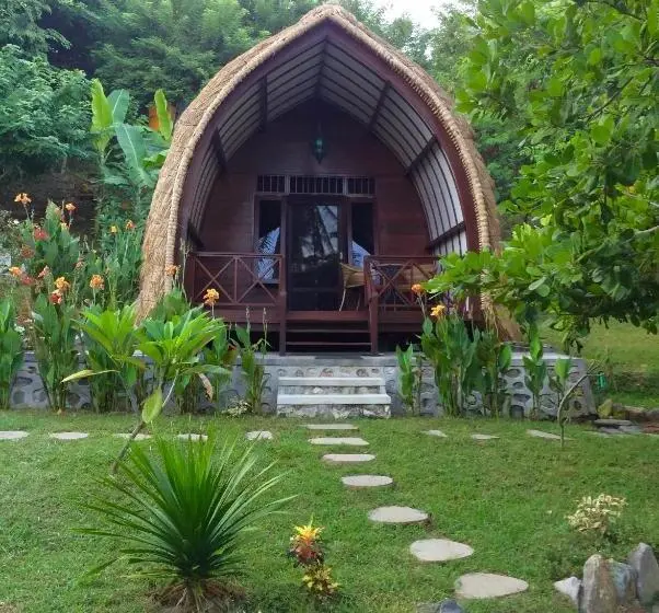 ガーデンビューのスタンダードバンガロー, The Papalagi Resort