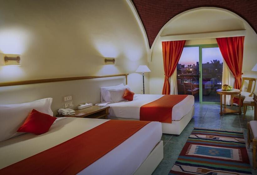 اتاق خانوادگی, Akassia Swiss Resort