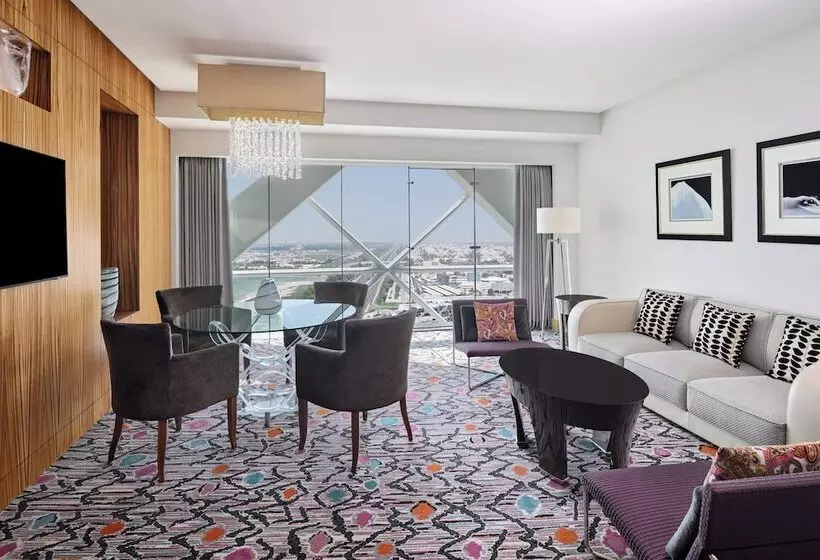 スイート, Andaz Capital Gate Abu Dhabi, By Hyatt