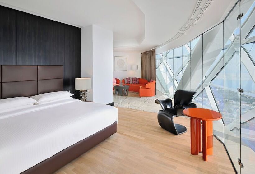 Люкс, Andaz Capital Gate Abu Dhabi, By Hyatt