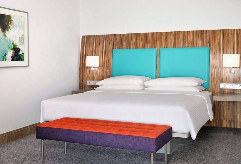 Люкс, Andaz Capital Gate Abu Dhabi, By Hyatt