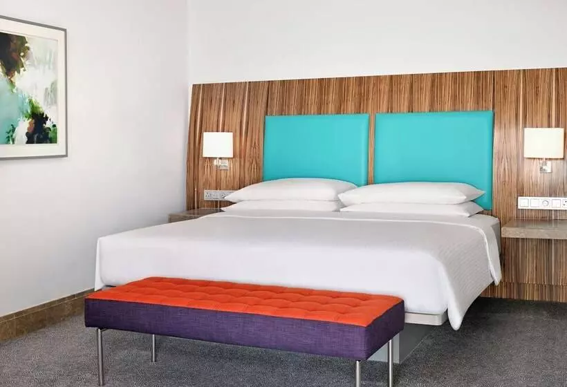 スイート, Andaz Capital Gate Abu Dhabi, By Hyatt