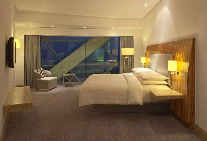 デラックスルーム, Andaz Capital Gate Abu Dhabi, By Hyatt