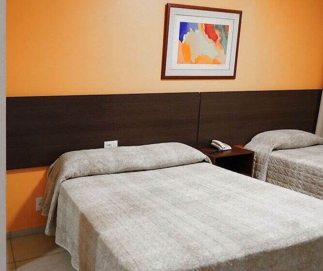 Номер Deluxe, Attiê Park