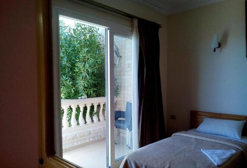 اتاق استاندارد یک نفره, Dahab